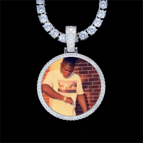 925S & VVS Moissanite 3D Circle Custom Picture Pendant