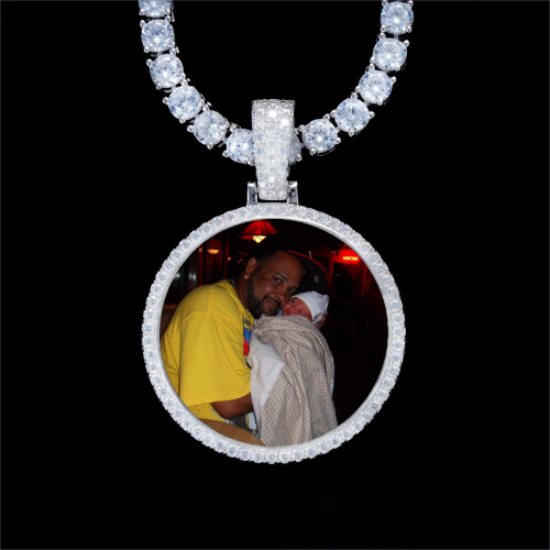 925S & VVS Moissanite 3D Circle Custom Picture Pendant