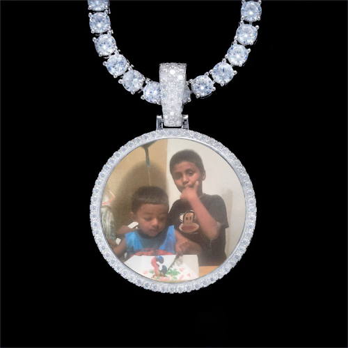 925S & VVS Moissanite 3D Circle Custom Picture Pendant