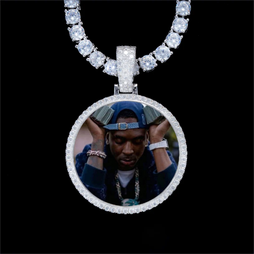 925S & VVS Moissanite 3D Circle Custom Picture Pendant