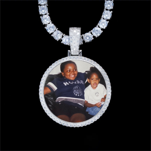925S & VVS Moissanite 3D Circle Custom Picture Pendant