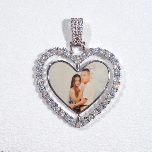 3D Spinning 2-Faced Heart Custom Picture Pendant
