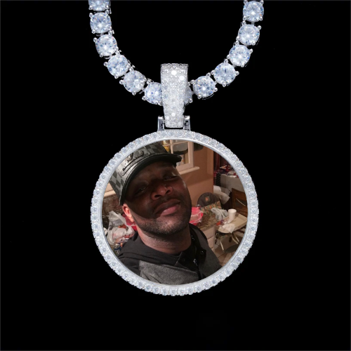 925S & VVS Moissanite 3D Circle Custom Picture Pendant
