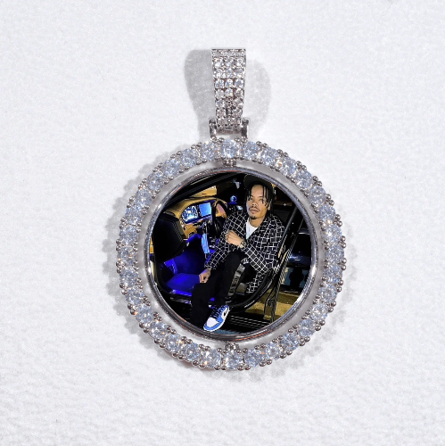 3D Spinning 2-Faced Custom Picture Pendant