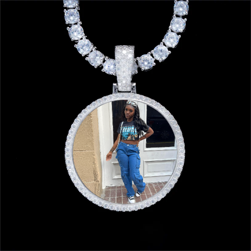 925S & VVS Moissanite 3D Circle Custom Picture Pendant