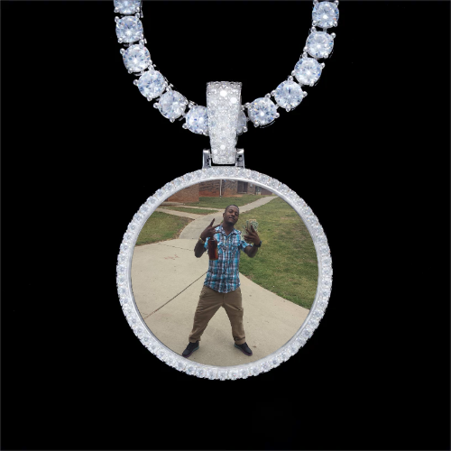 925S & VVS Moissanite 3D Circle Custom Picture Pendant
