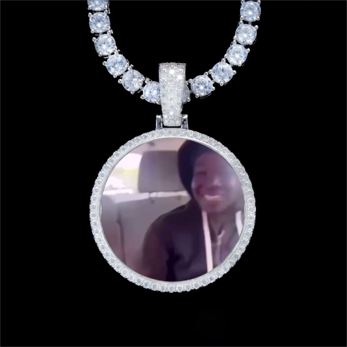 925S & VVS Moissanite 3D Circle Custom Picture Pendant