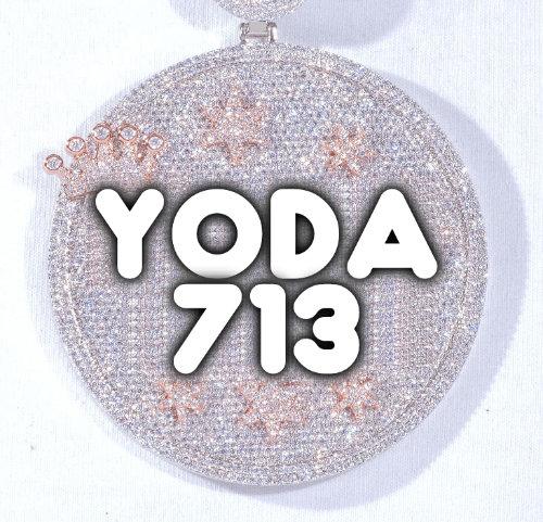 CUSTOM LETTER NECKLACE 3D BIG CROWN DISC