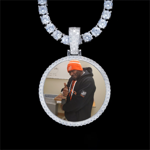 925S & VVS Moissanite 3D Circle Custom Picture Pendant