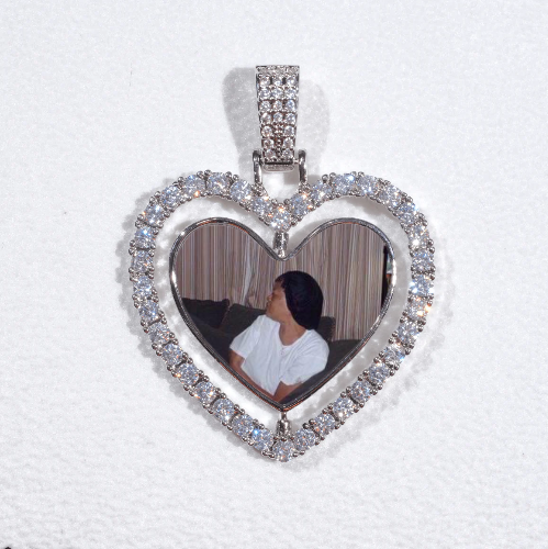 3D Spinning 2-Faced Heart Custom Picture Pendant