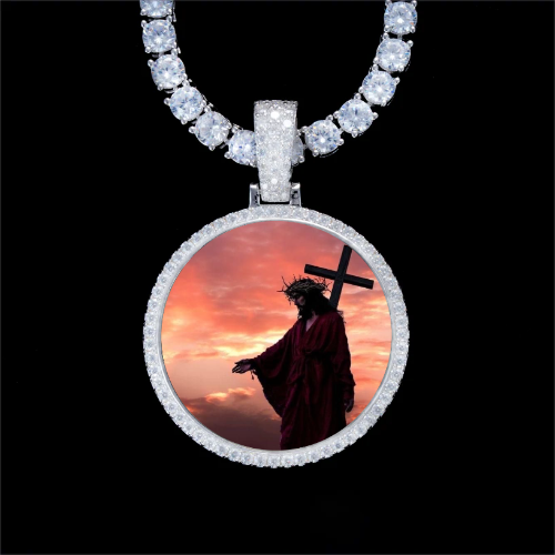 925S & VVS Moissanite 3D Circle Custom Picture Pendant