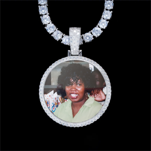 925S & VVS Moissanite 3D Circle Custom Picture Pendant