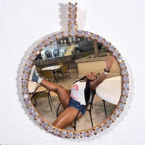 LARGE 3D CIRCLE CUSTOM PICTURE PENDANT