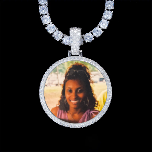 925S & VVS Moissanite 3D Circle Custom Picture Pendant