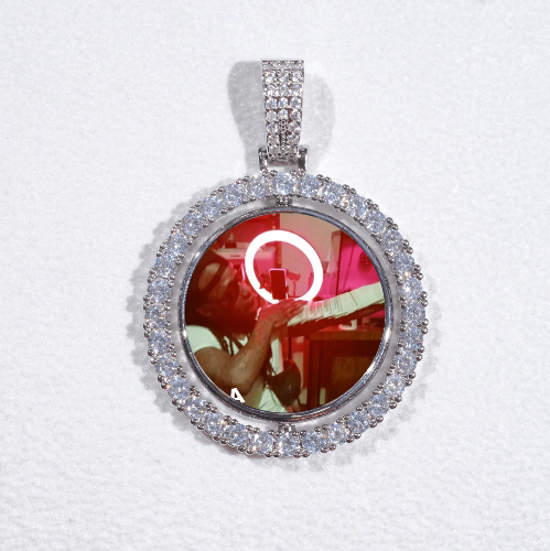 3D Spinning 2-Faced Custom Picture Pendant