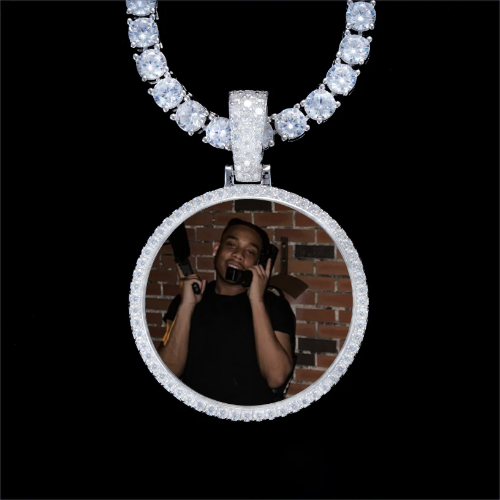 925S & VVS Moissanite 3D Circle Custom Picture Pendant