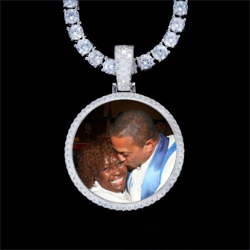 925S & VVS Moissanite 3D Circle Custom Picture Pendant