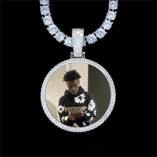 925S & VVS Moissanite 3D Circle Custom Picture Pendant