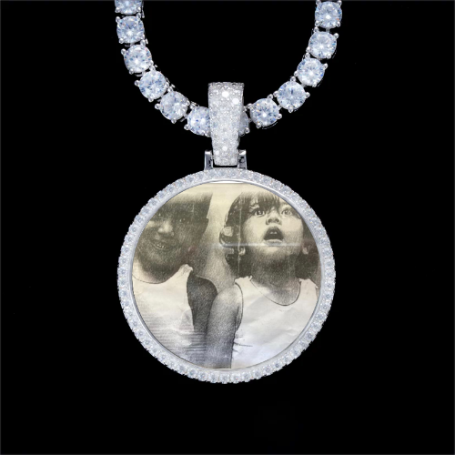 925S & VVS Moissanite 3D Circle Custom Picture Pendant