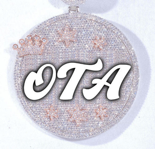 CUSTOM LETTER NECKLACE 3D BIG CROWN DISC