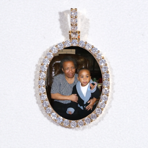 3D Oval Custom Picture Pendant