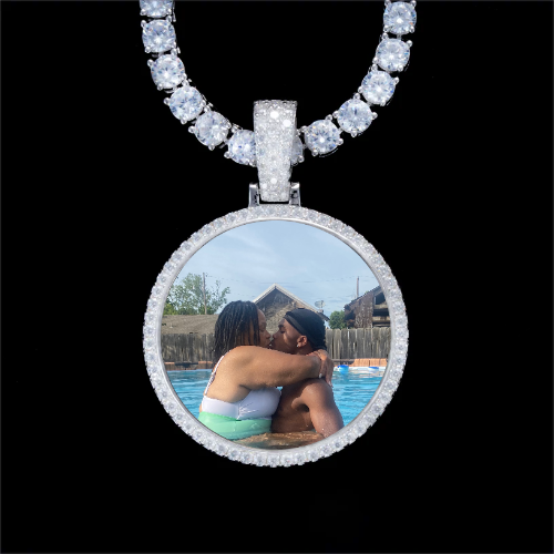 925S & VVS Moissanite 3D Circle Custom Picture Pendant