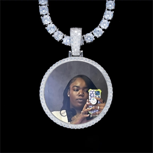925S & VVS Moissanite 3D Circle Custom Picture Pendant