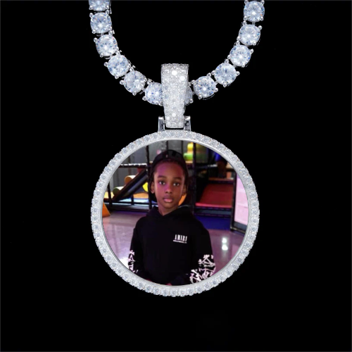 925S & VVS Moissanite 3D Circle Custom Picture Pendant