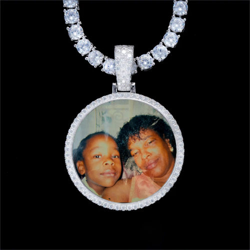 925S & VVS Moissanite 3D Circle Custom Picture Pendant
