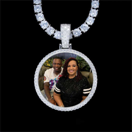 925S & VVS Moissanite 3D Circle Custom Picture Pendant