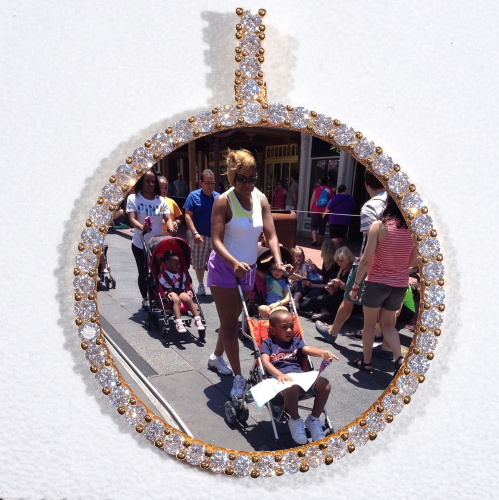 LARGE 3D CIRCLE CUSTOM PICTURE PENDANT