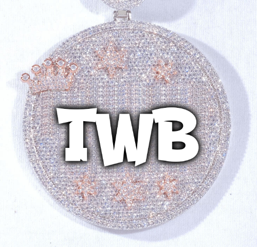 CUSTOM LETTER NECKLACE 3D BIG CROWN DISC