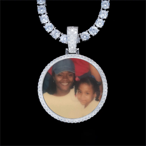 925S & VVS Moissanite 3D Circle Custom Picture Pendant