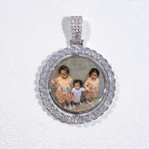 3D Spinning 2-Faced Custom Picture Pendant