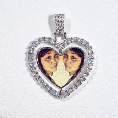3D Spinning 2-Faced Heart Custom Picture Pendant