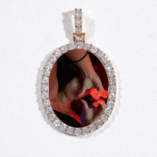 3D Oval Custom Picture Pendant