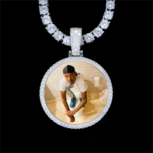 925S & VVS Moissanite 3D Circle Custom Picture Pendant