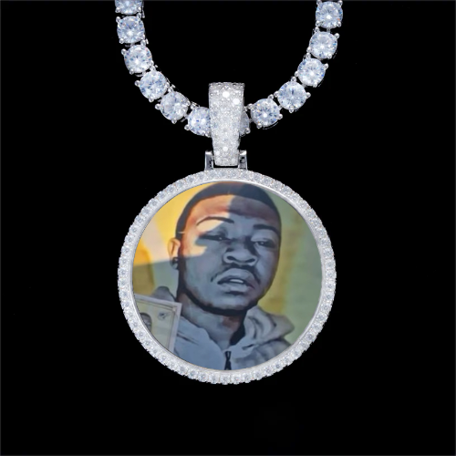 925S & VVS Moissanite 3D Circle Custom Picture Pendant