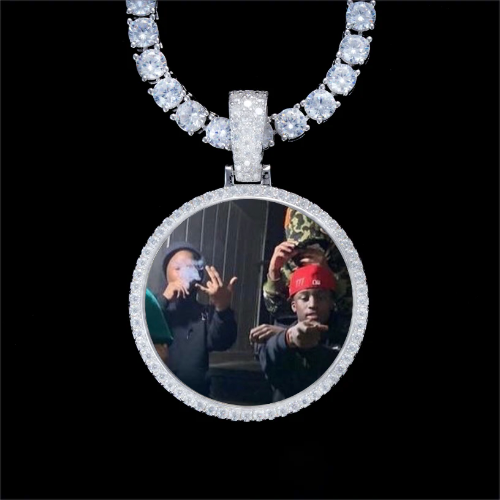 925S & VVS Moissanite 3D Circle Custom Picture Pendant