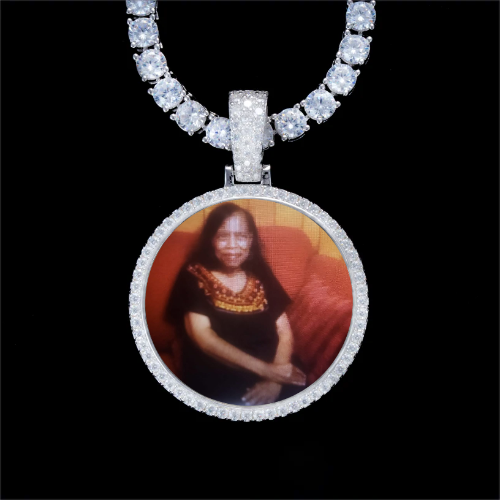 925S & VVS Moissanite 3D Circle Custom Picture Pendant