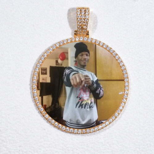 MEDIUM 3D CIRCLE CUSTOM PICTURE PENDANT