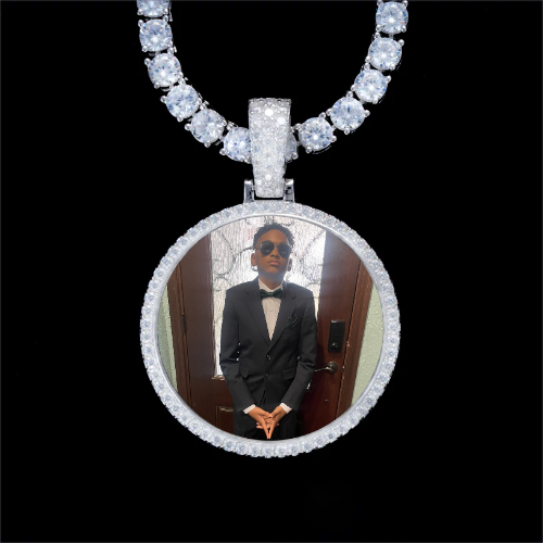 925S & VVS Moissanite 3D Circle Custom Picture Pendant