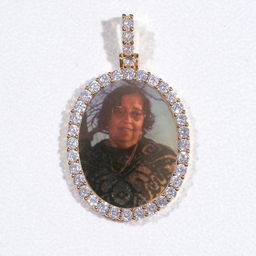 3D Oval Custom Picture Pendant