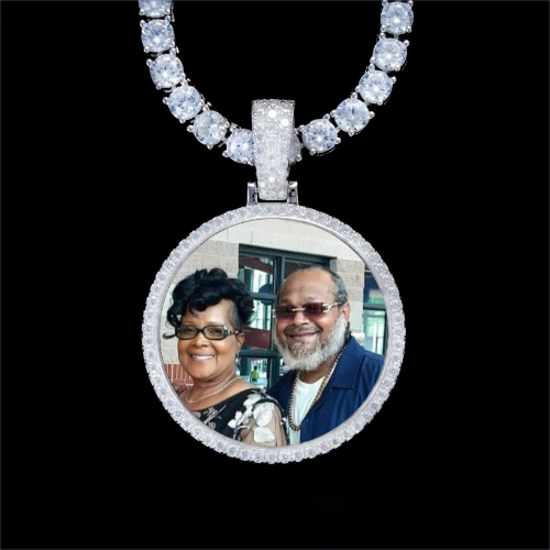 925S & VVS Moissanite 3D Circle Custom Picture Pendant
