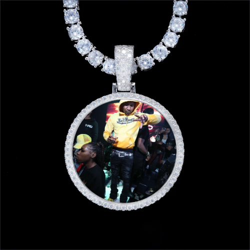 925S & VVS Moissanite 3D Circle Custom Picture Pendant