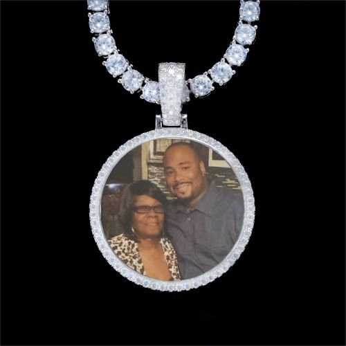 925S & VVS Moissanite 3D Circle Custom Picture Pendant