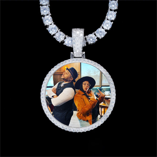 925S & VVS Moissanite 3D Circle Custom Picture Pendant