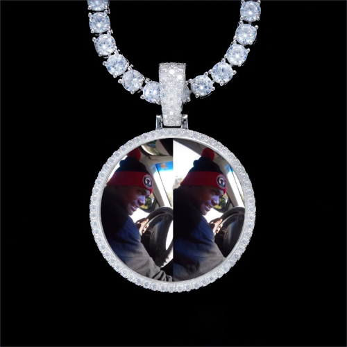925S & VVS Moissanite 3D Circle Custom Picture Pendant