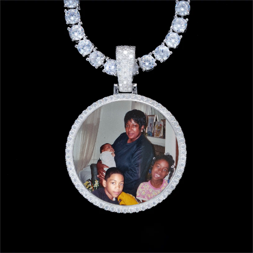 925S & VVS Moissanite 3D Circle Custom Picture Pendant
