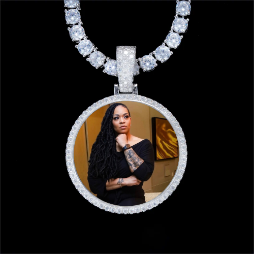 925S & VVS Moissanite 3D Circle Custom Picture Pendant